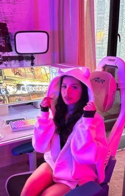 Младшая сестра Амины •uglystephan•