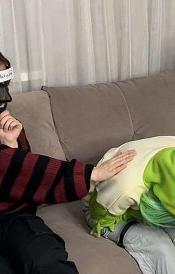 Любовь между подруг? 